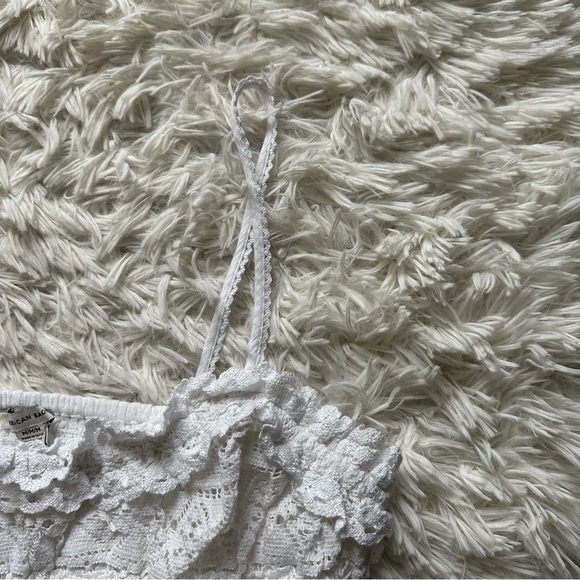 American Eagle Ruffle Upper Back Cutout White Mini Dress New With Tags Size M - Picture 3 of 10